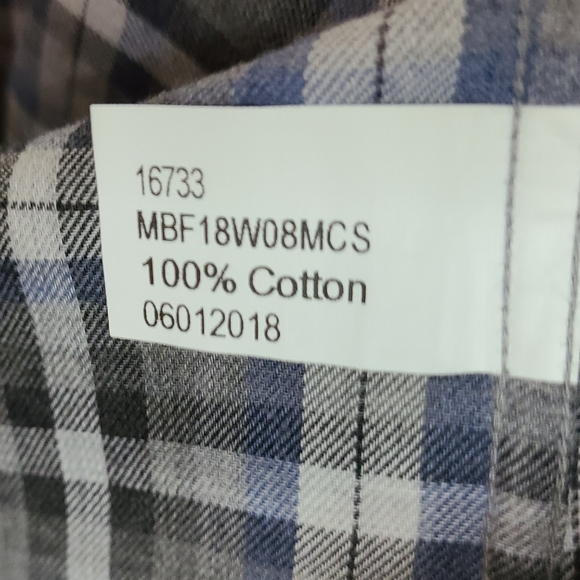 Mercer Men's Classic Long Sleeve Oxford Dress Shirt, Size: Medium Color: Brown - Picture 9 of 10